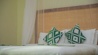 Ekhaya Crescent Hotel
