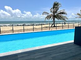 Kololi Sands