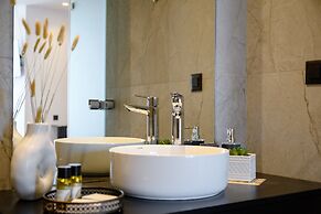 EcoHeaven Suites