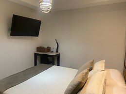 Hotel Maidy Luxury