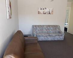 Kippa Ring Village Motel