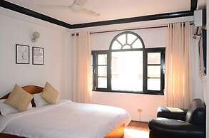 Hotel Holy Inn