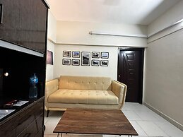 Apartment - Sleeps 2 - Parking - Wifi
