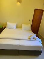 White Sand Inn