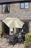 Charming 2-bed Cottage in Modbury