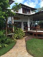 Serenity Rainforest Retreat