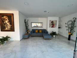El Oscar Hotel