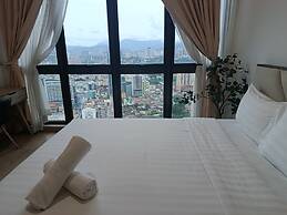 The Colony Skyline Suites KLCC