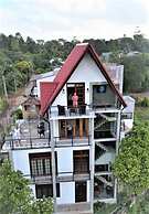 Edgefield Residence