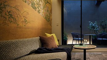 Minn Gion Sanjo