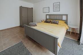 THE NOOK APARTHOTEL