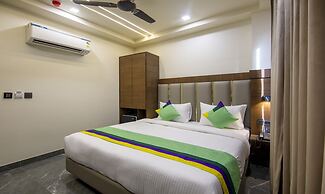 Treebo Royal Comfort