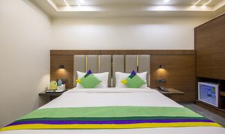 Treebo Royal Comfort