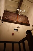 Akhan Guest House