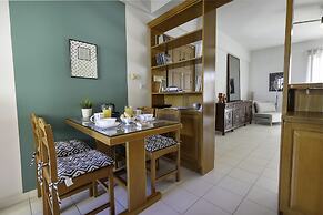 Renaissance City Apartment