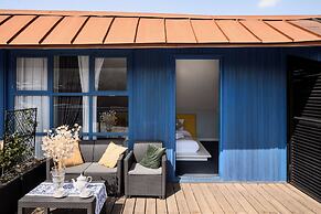 Blue Balcony Hotel