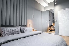 1-bed Loft Apartment - Free Parking, Central