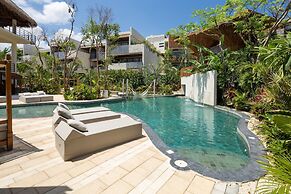 Adora Tulum