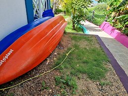 SHELL SEA B & B