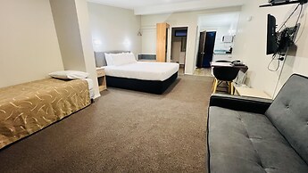 Marineland Motel