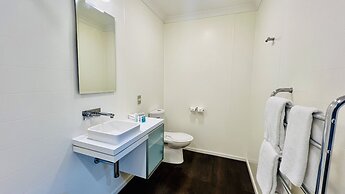 Marineland Motel