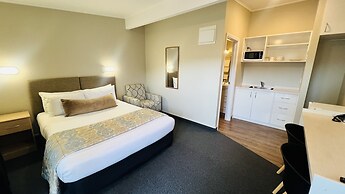Marineland Motel
