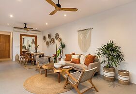 Villa Manusa by Villa Finder
