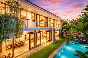 Villa Manusa by Villa Finder