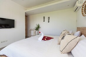 Villa Manusa by Villa Finder