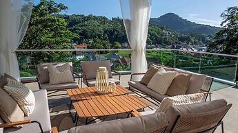 Luxury Matahari Seaview