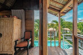 Villa Palm Tree