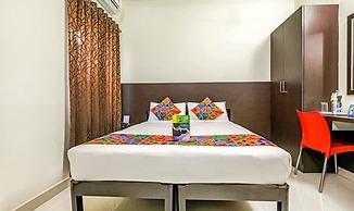 Fabhotel Comfort Inn
