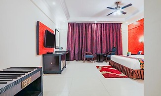 Fabhotel Anna Waddo