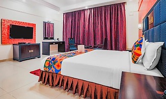Fabhotel Anna Waddo