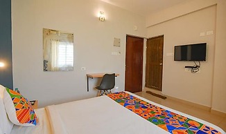 Fabhotel The Eatico