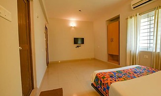 Fabhotel The Eatico