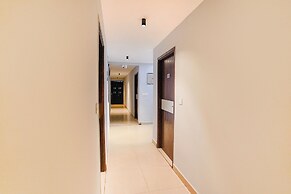 Fabhotel Earth