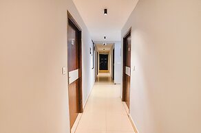 Fabhotel Earth