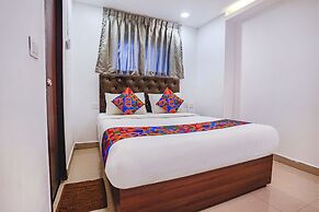 Fabhotel Earth