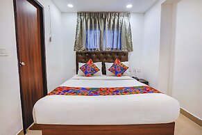 Fabhotel Earth