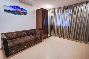 Fabhotel Earth