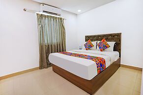 Fabhotel Earth
