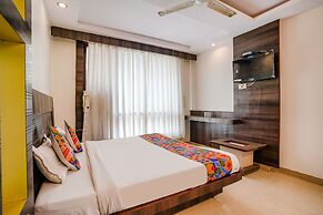 Fabhotel Kingdom Sai