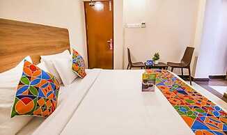 Fabhotel Radha Residency