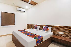 Fabexpress Jai Manglam Service Apartment