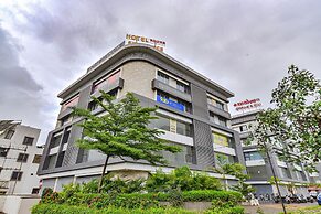 Fabhotel Sky Palace