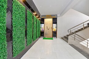 Fabhotel Sky Palace