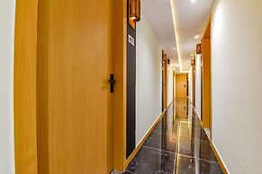 Fabhotel Sky Palace