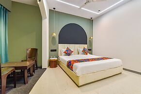 Fabhotel Sky Palace