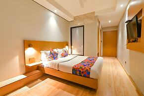 FabHotel Penthouse
